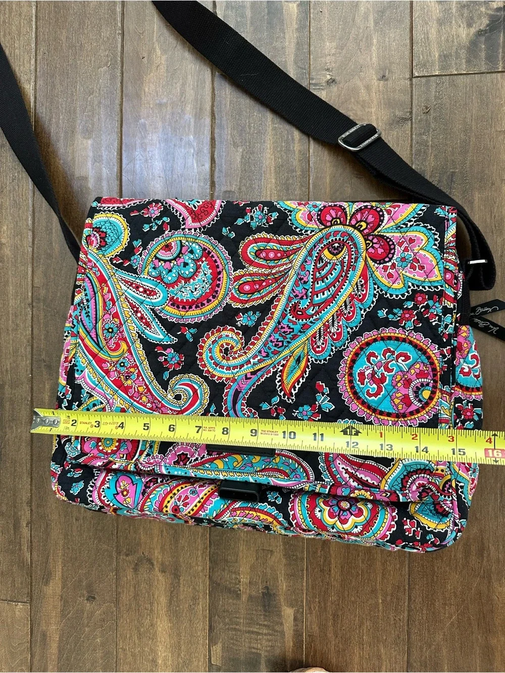 Vera Bradley Parisian Paisley Quilted Messenger Laptop Commuter Bag EUC